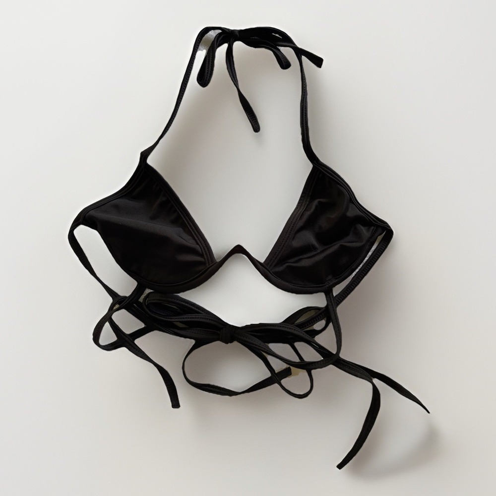 PrettyLittleThing Black V-Wire Triangle Halter Bikini Top 6 US Sexy Vacation Hot